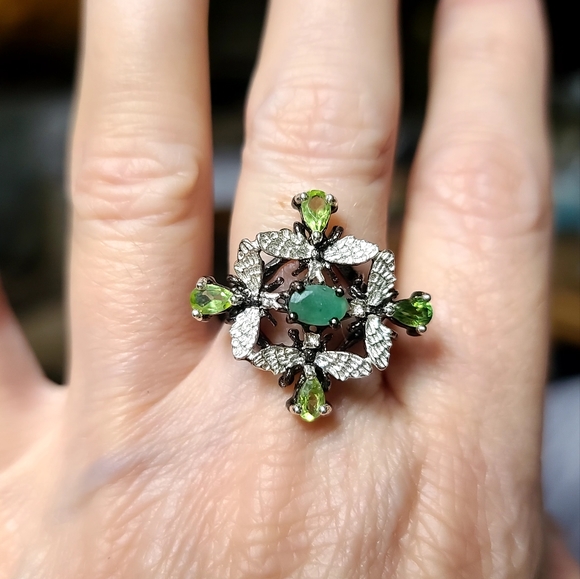 Emerald & Peridot sterling & Rhodium butterfly 🦋 ring sz6.5 - Picture 8 of 9